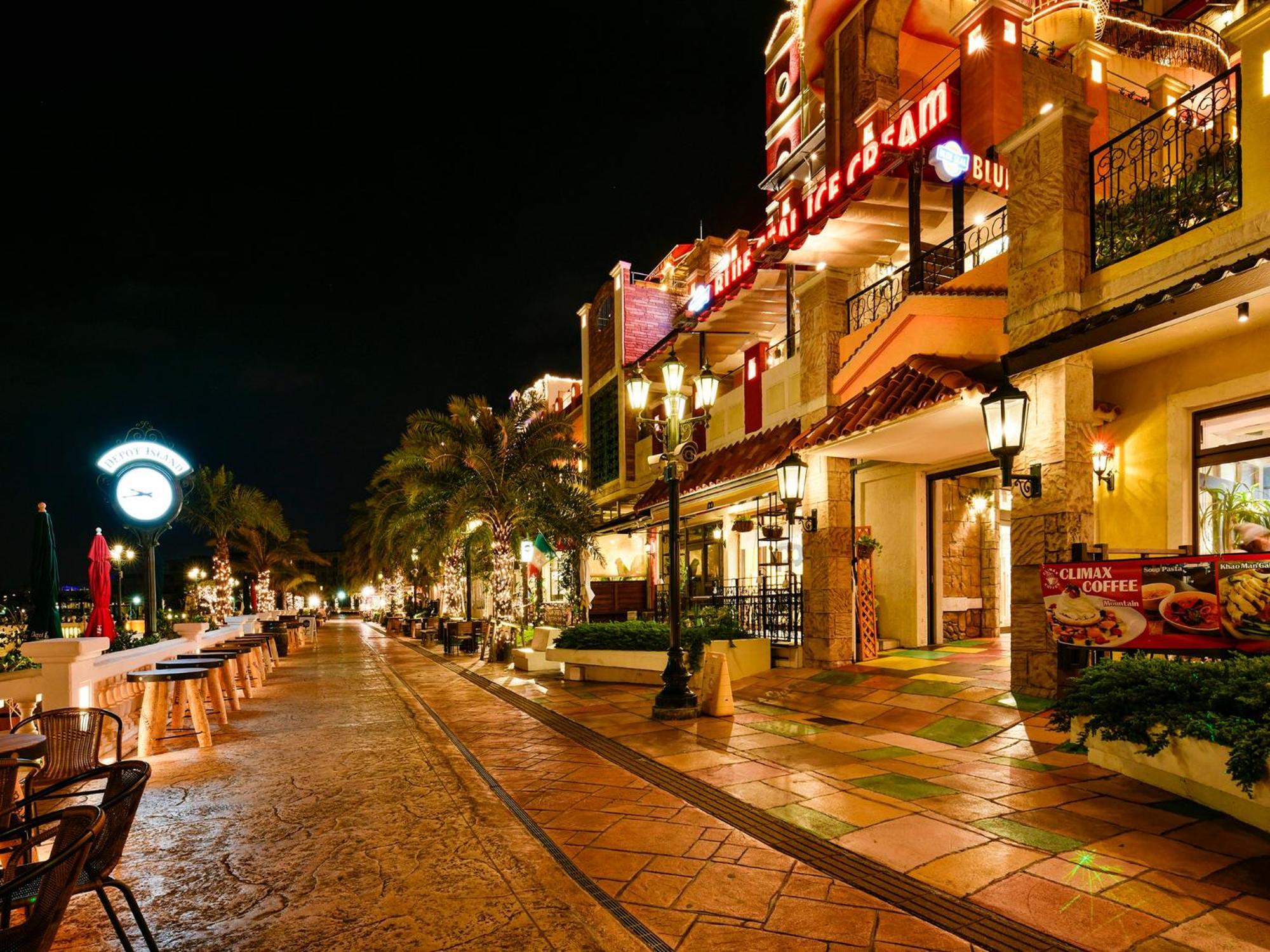 Vessel Hotel Campana Okinawa Chatan Exterior foto