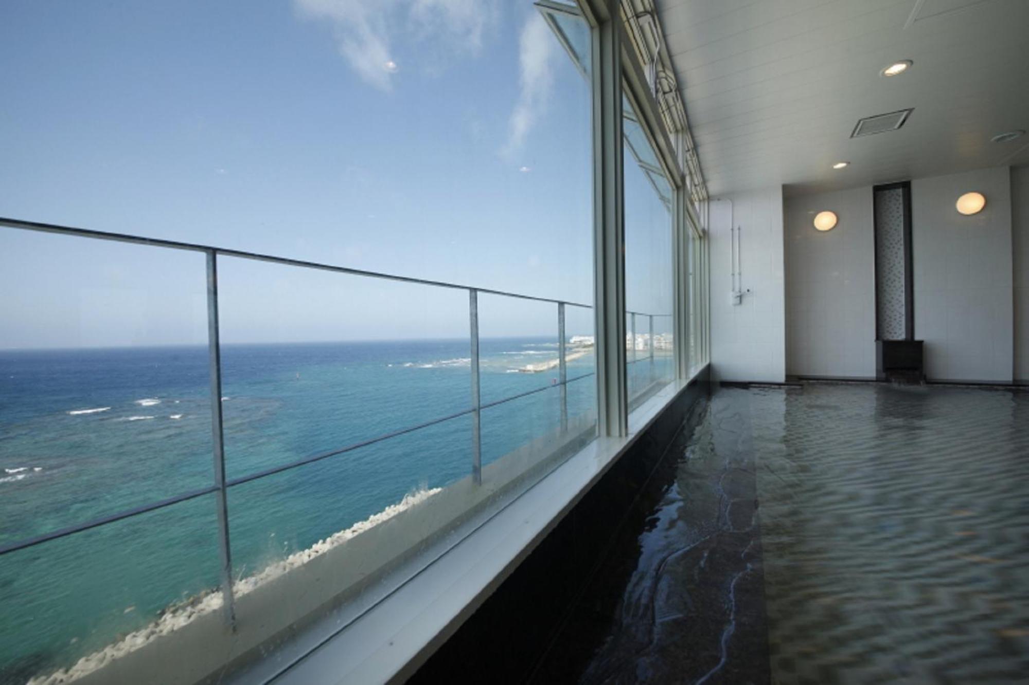 Vessel Hotel Campana Okinawa Chatan Exterior foto