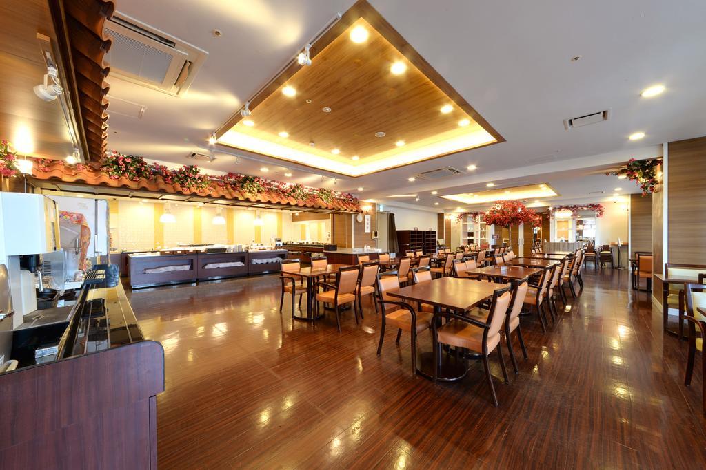 Vessel Hotel Campana Okinawa Chatan Exterior foto